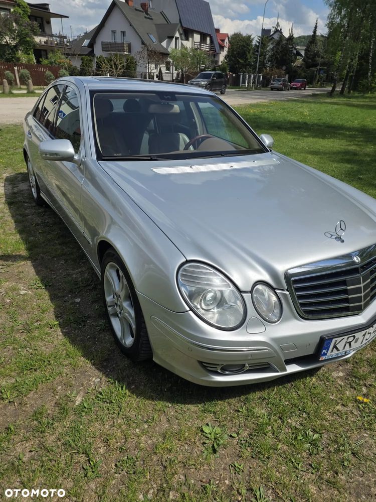 Mercedes-Benz Klasa E 320 CDI Avantgarde - 24