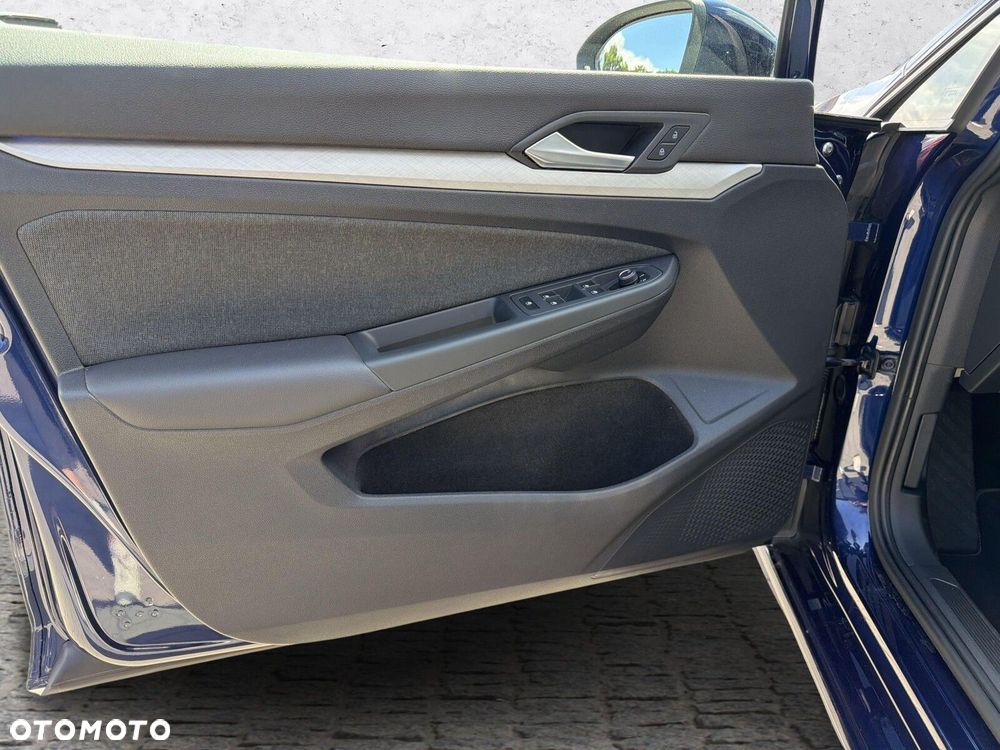 Volkswagen Golf Variant - 12
