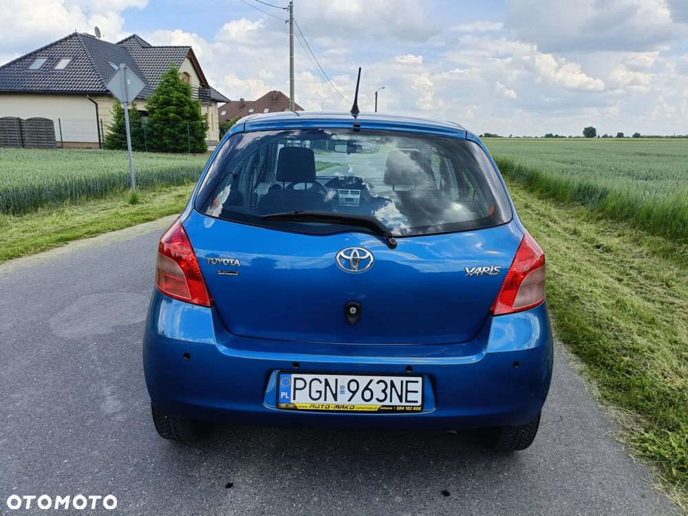 Toyota Yaris 1.3 VVT-i Travel - 30