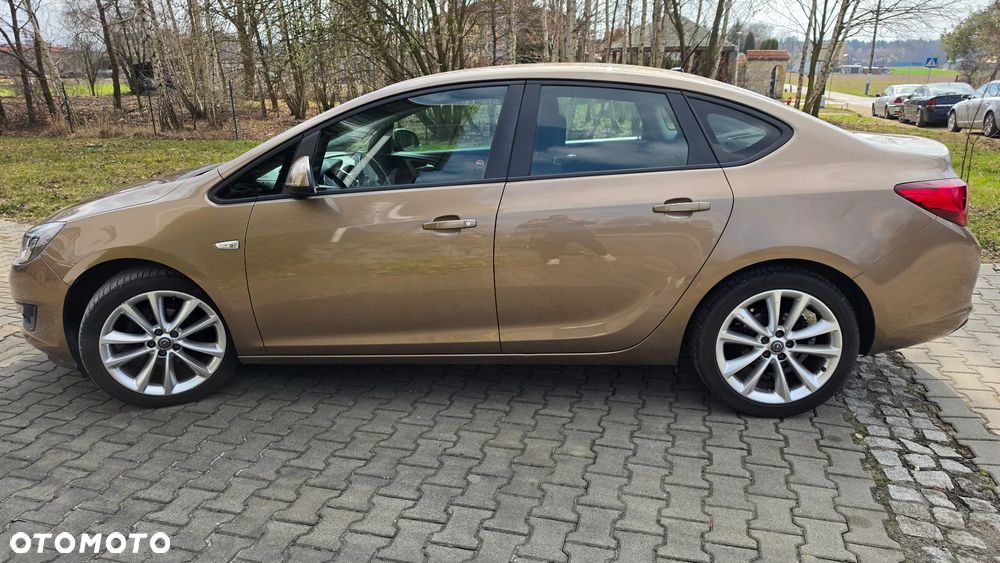 Opel Astra - 27