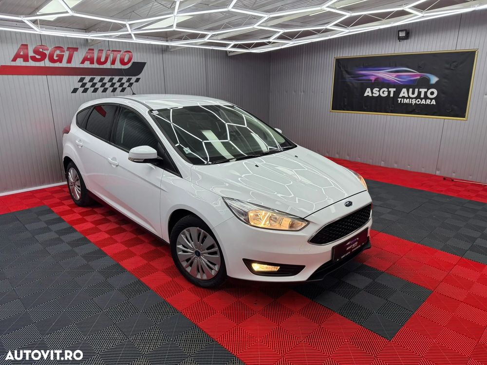 Ford Focus - 3