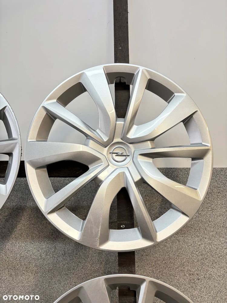 4 Kołpaki Opel Corsa F 16" Nr 9834872480 - 3