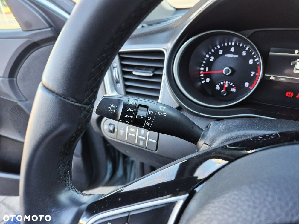 Kia Ceed 1.5 T-GDI M - 29