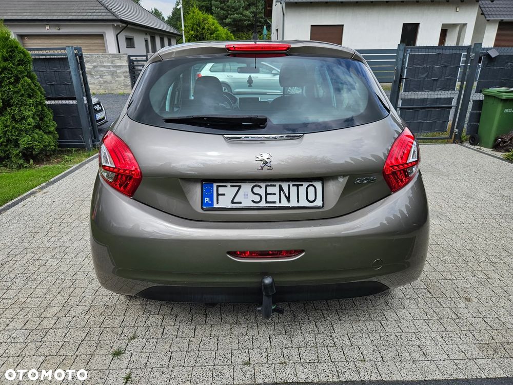 Peugeot 208 95 VTI Allure - 7