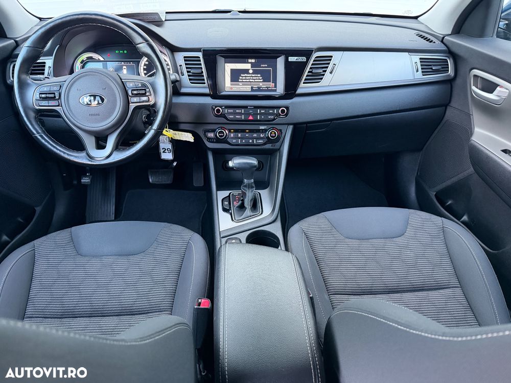 Kia Niro 1.6 GDI 2WD Aut. Vision - 12