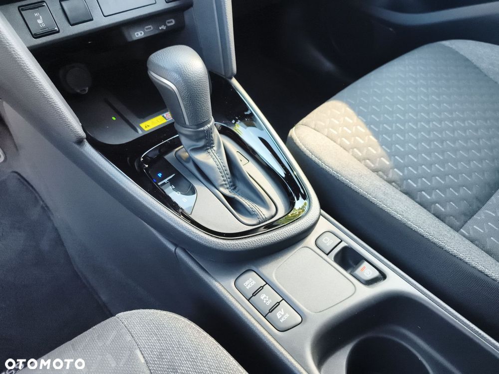 Toyota Yaris Cross Hybrid 1.5 Style - 23