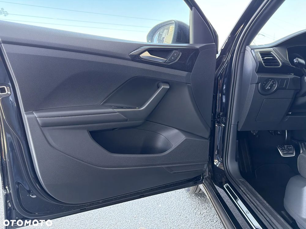 Volkswagen T-Cross 1.0 TSI R-Line Plus DSG - 11