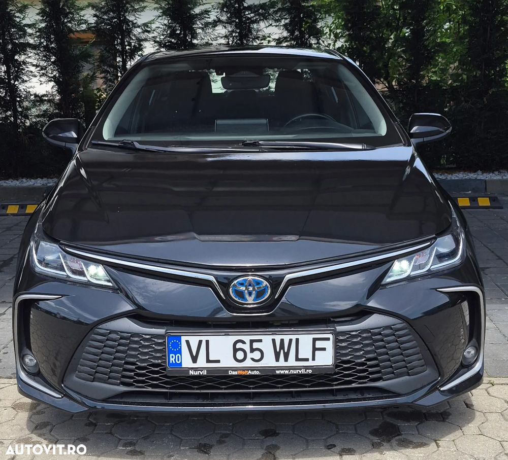 Toyota Corolla 1.8 Business Edition - 1