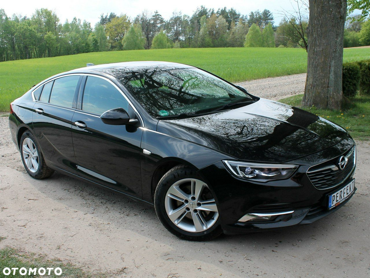 Opel Insignia - 25