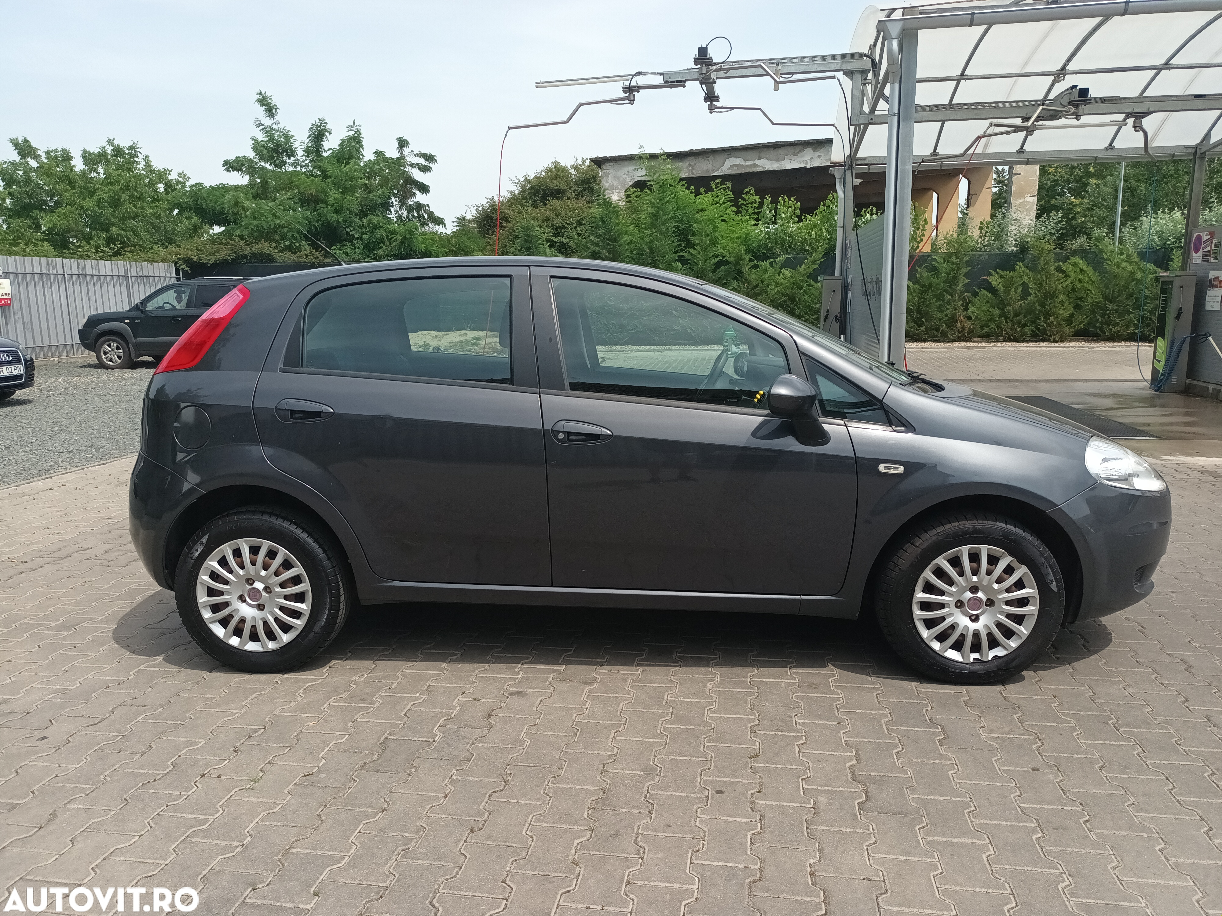 Fiat Grande Punto 1.4 16V Active - 4