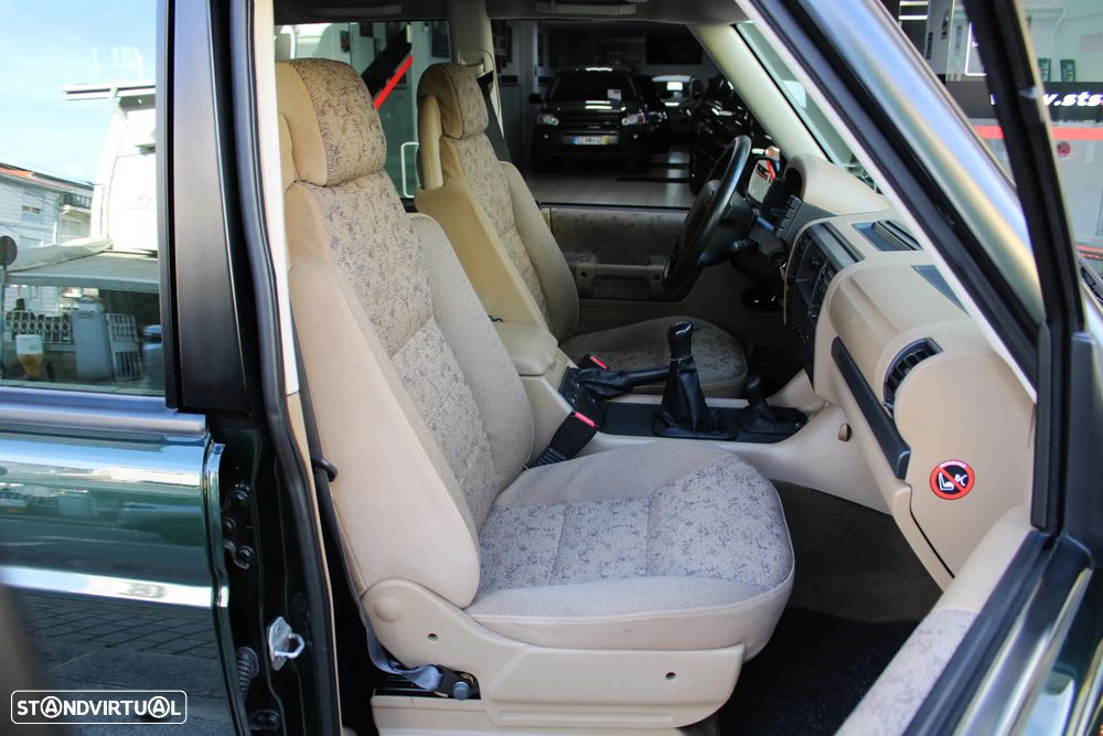 Land Rover Discovery 2.5 TD5 - 34