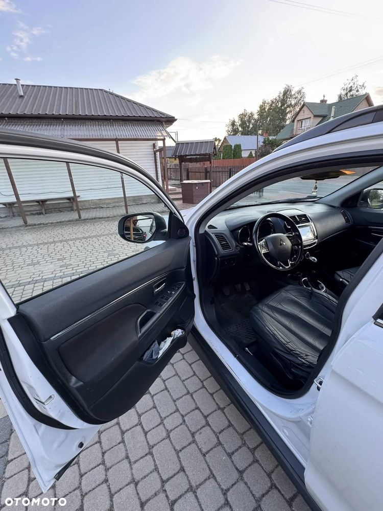 Mitsubishi ASX 1.6 Intense - 14