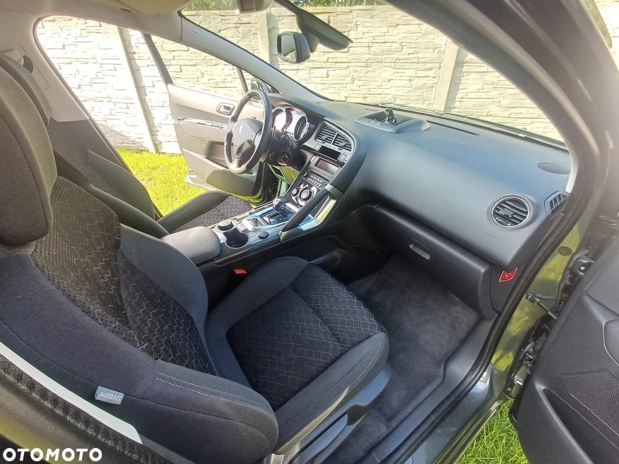 Peugeot 3008 - 11