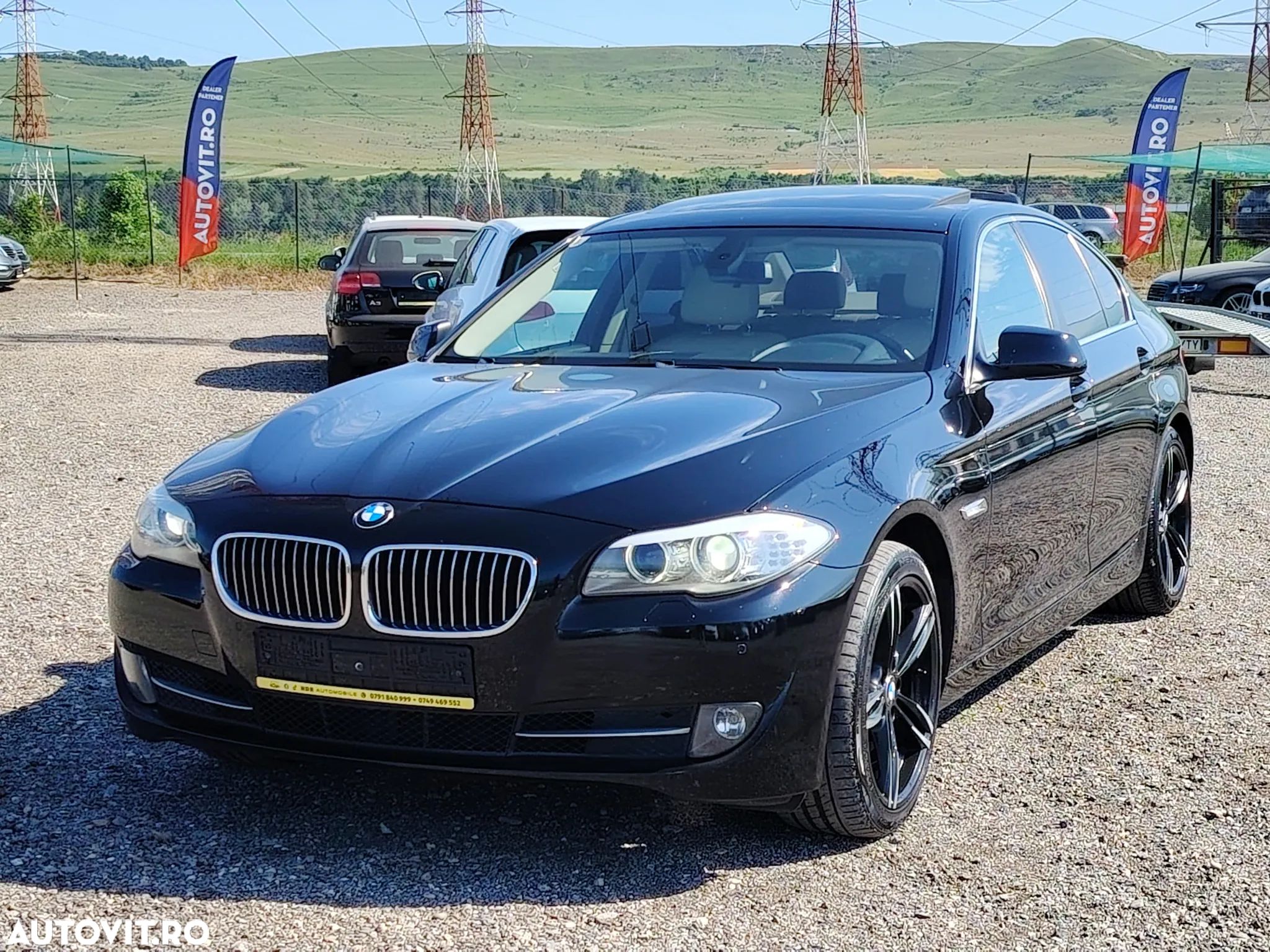 BMW Seria 5 525d Touring Sport-Aut. - 1