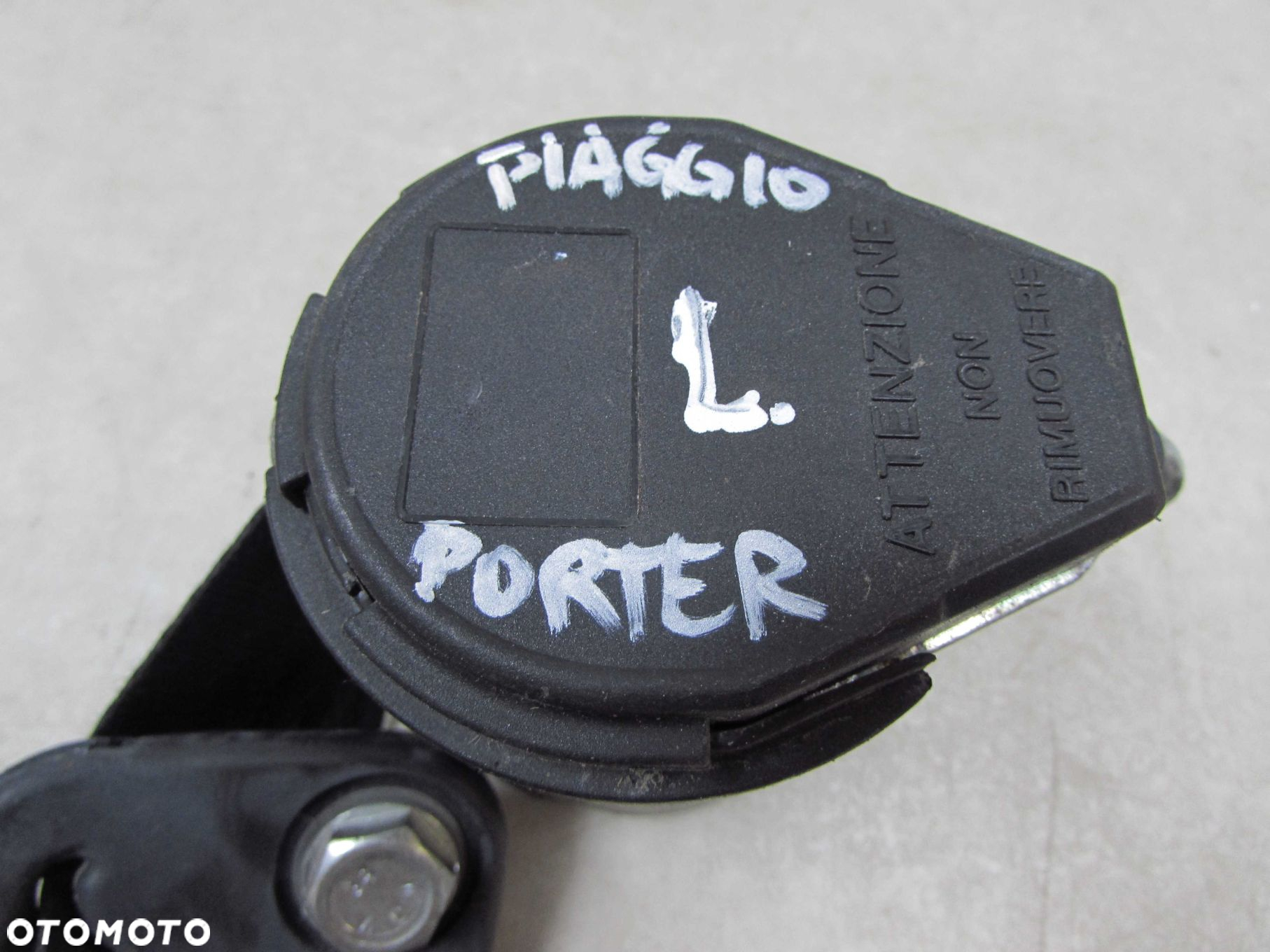 PIAGGIO PORTER HIJET PFAU 06- PAS BEZPIECZENSTWA PRAWY LEWY 0405022 - 7