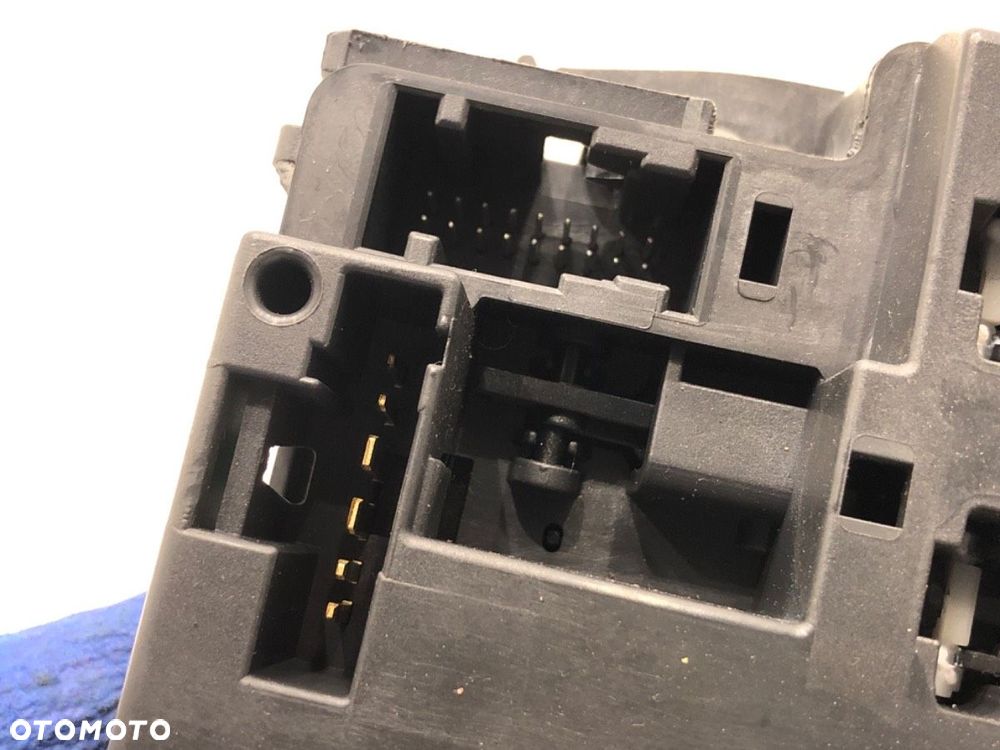 PRZEŁĄCZNIK WYCIERACZEK  RENAULT KANGOO / GRAND KANGOO II (KW0/1_) 2008 - 2022 1.5 dCi 85 (KW0K, - 5