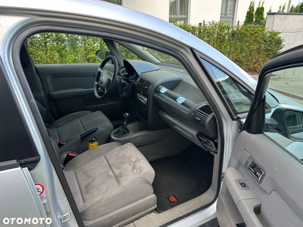 Audi A2 1.4 - 11