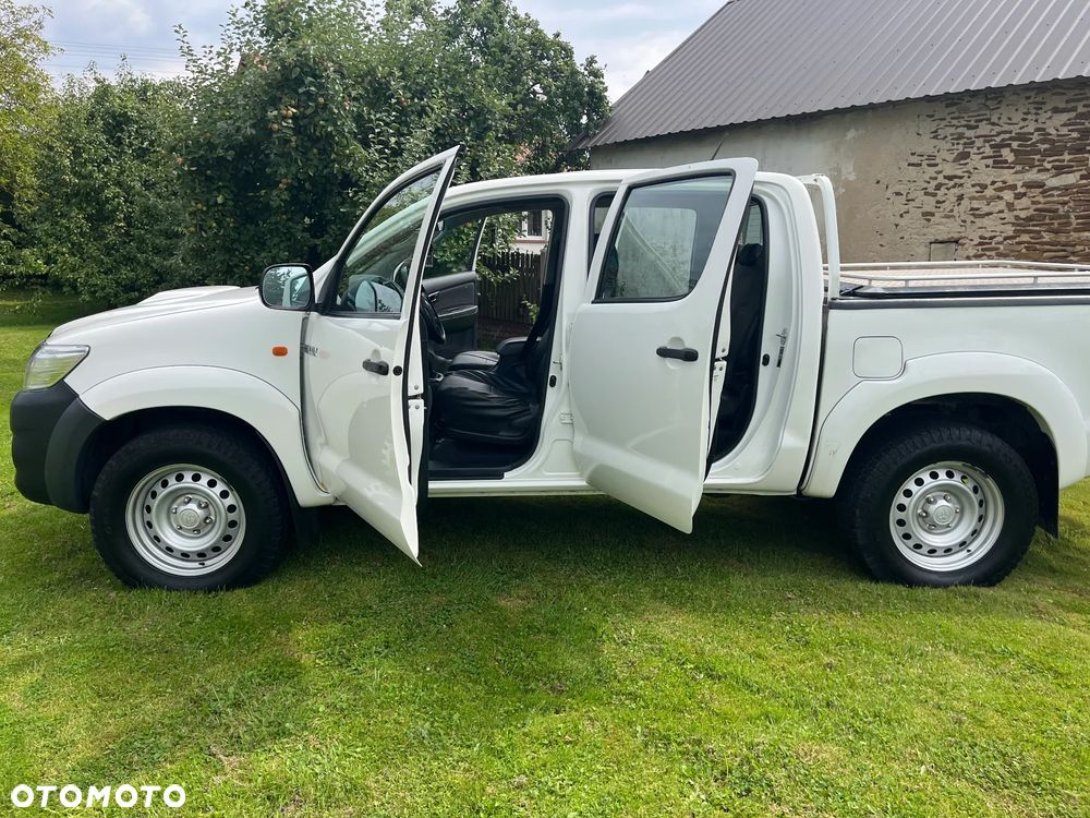 Toyota Hilux - 6