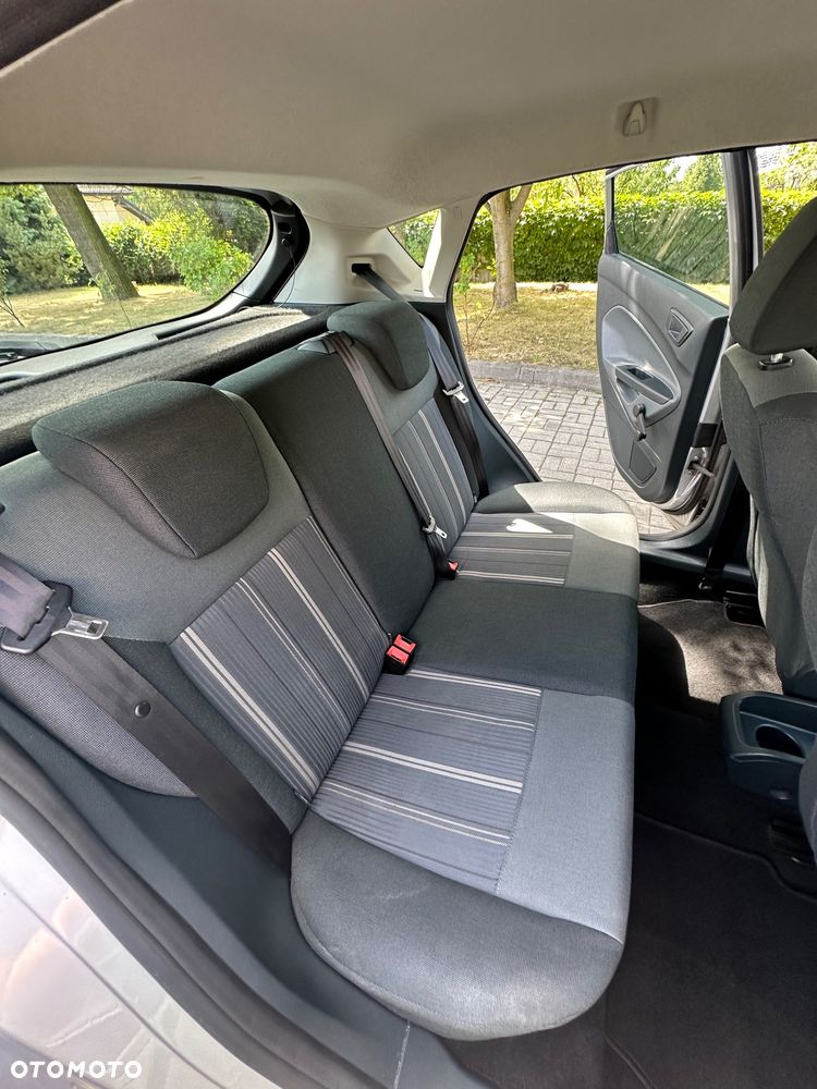 Ford Fiesta 1.25 SYNC Edition - 11
