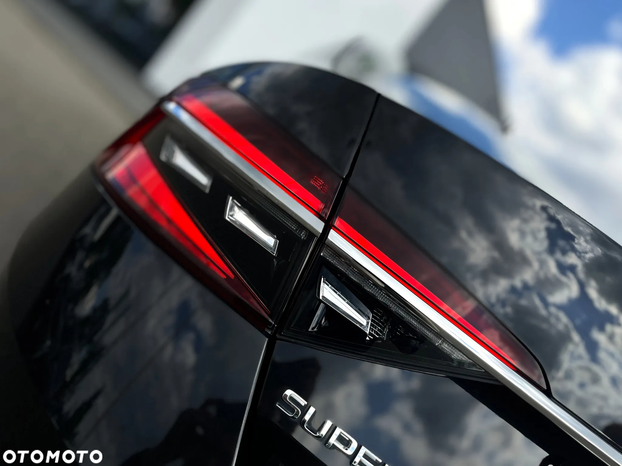 Skoda Superb 1.4 TSI Plug-In Hybrid L&K DSG - 10