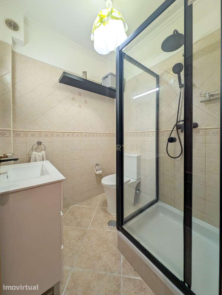 Moderna Moradia T3 em Quinta do Conde, Sesimbra - Grande imagem: 3/55