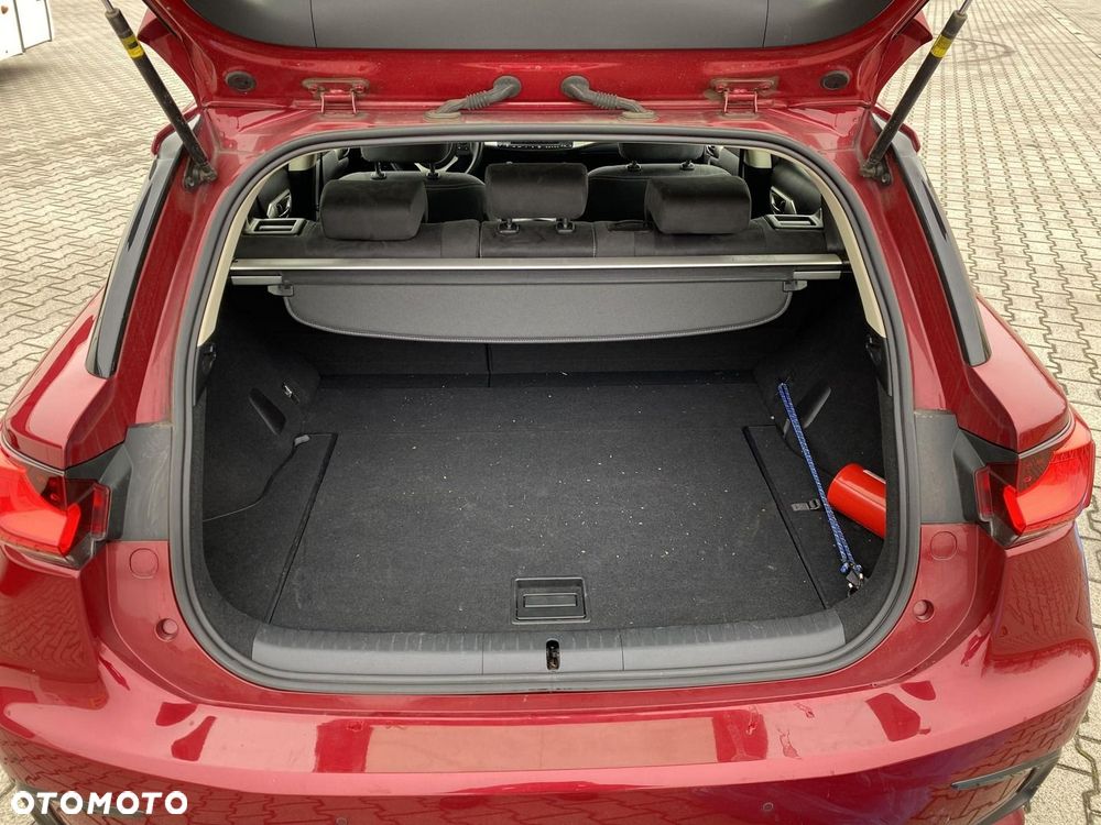Lexus CT - 17