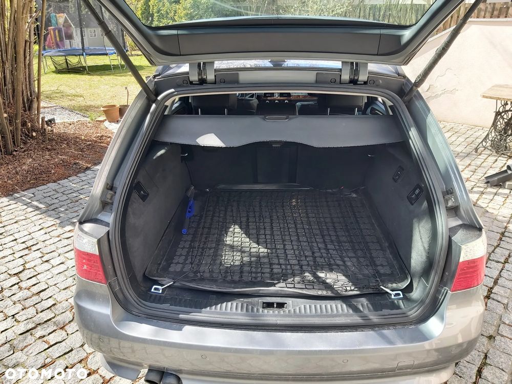 BMW Seria 5 525d xDrive - 7