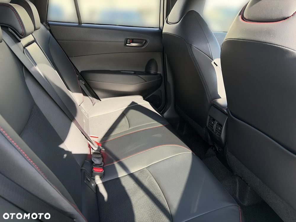 Toyota Corolla Cross 2.0 Hybrid GR Sport AWD - 10