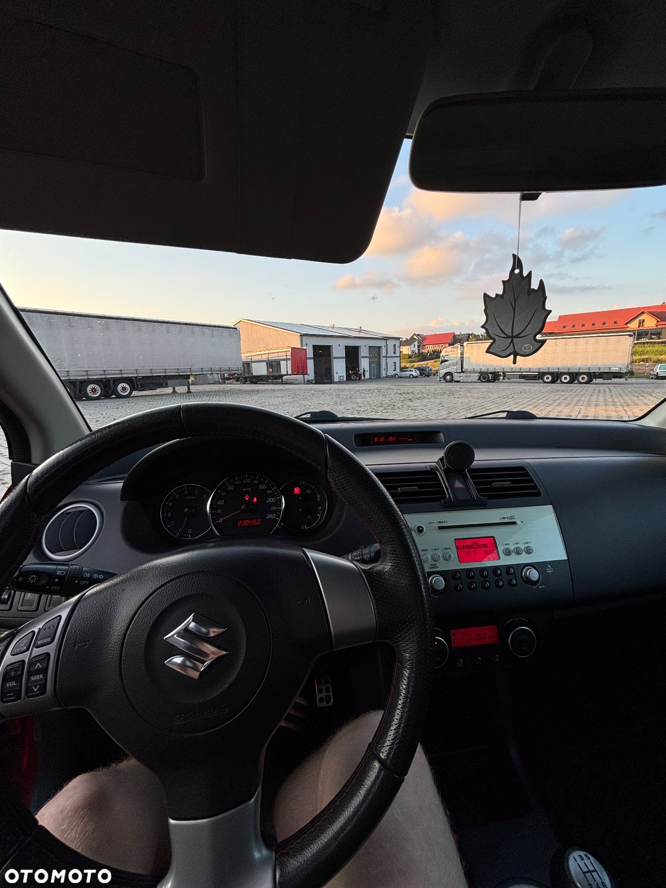 Suzuki Swift 1.6 Sport - 14