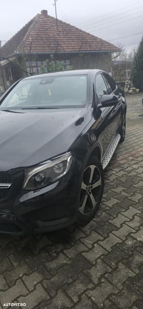 Mercedes-Benz GLC 250 d 4Matic 9G-TRONIC AMG Line - 4