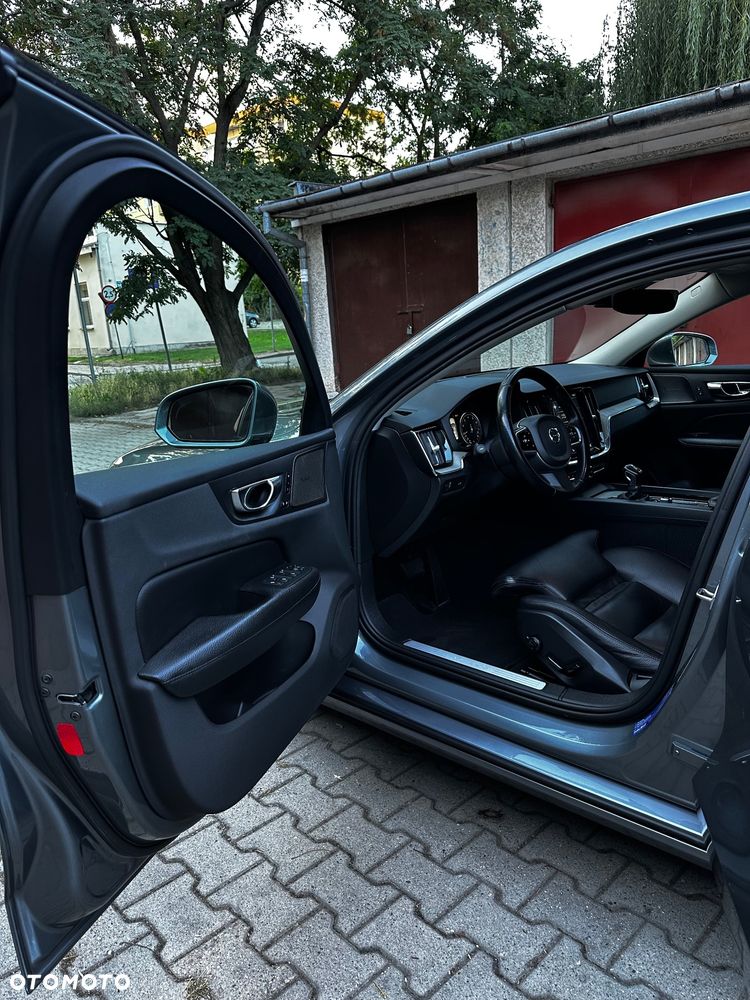Volvo S60 T4 Inscription - 28