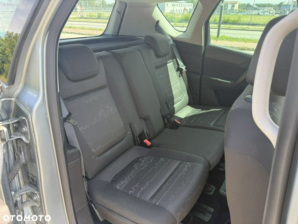 Opel Meriva - 9