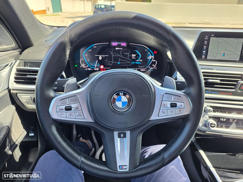 BMW 745 e iPerformance Pack M Auto - 15