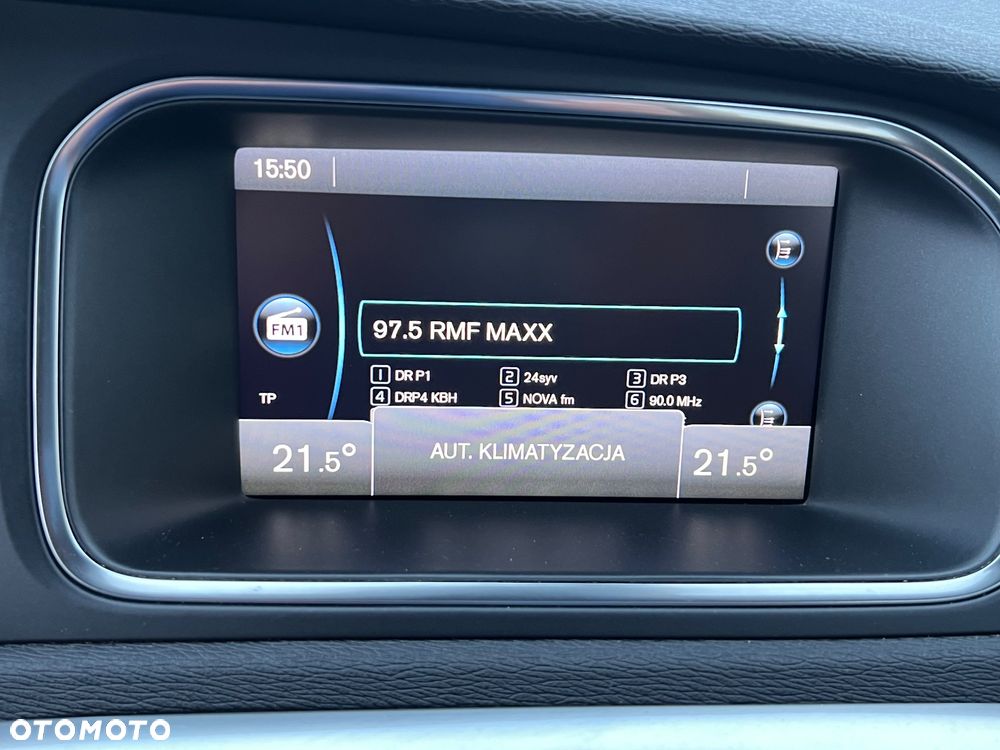 Volvo V40 Cross Country D2 Momentum - 14