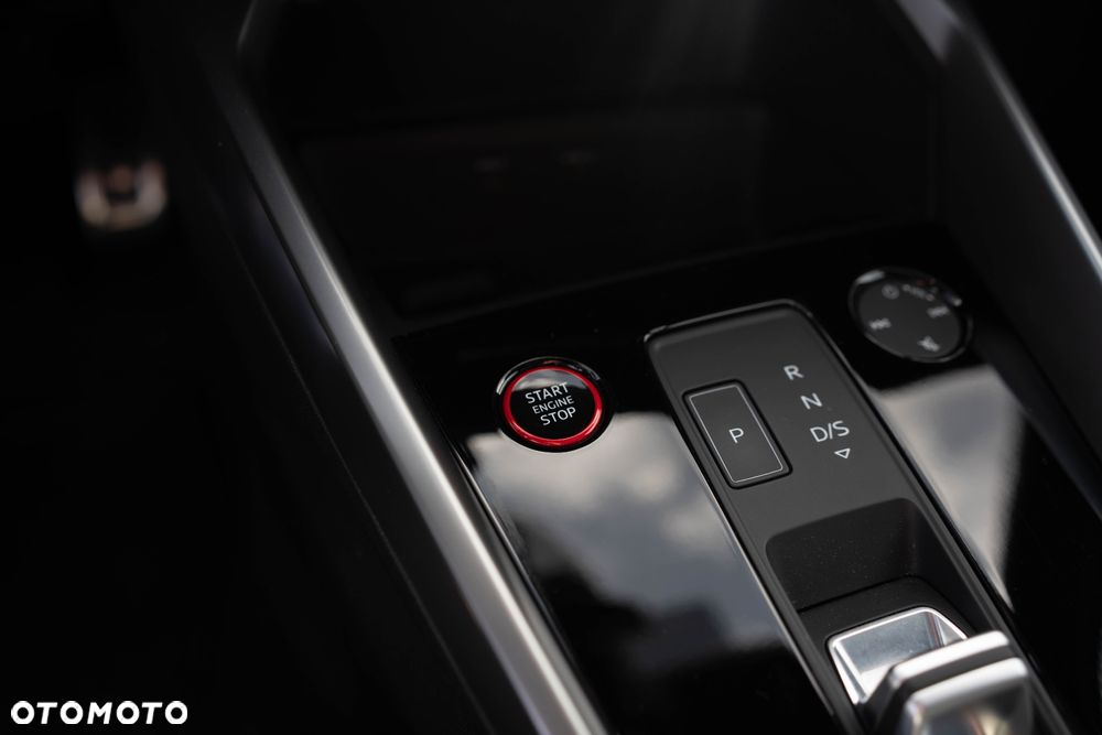 Audi RS3 Sportback - 12