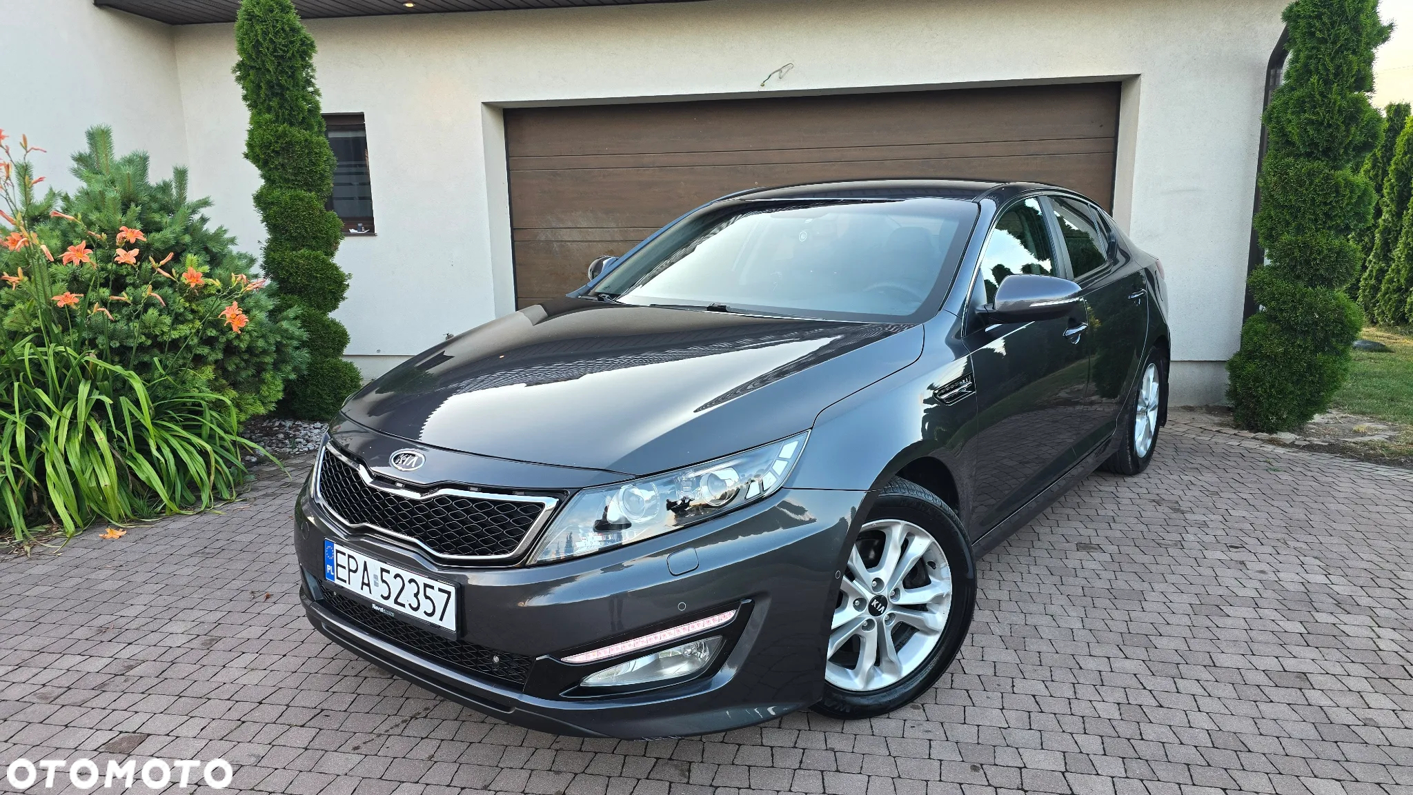 Kia Optima - 2