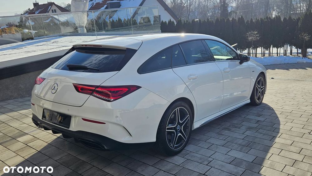 Mercedes-Benz CLA 220 d 4-Matic AMG Line 8G-DCT - 11