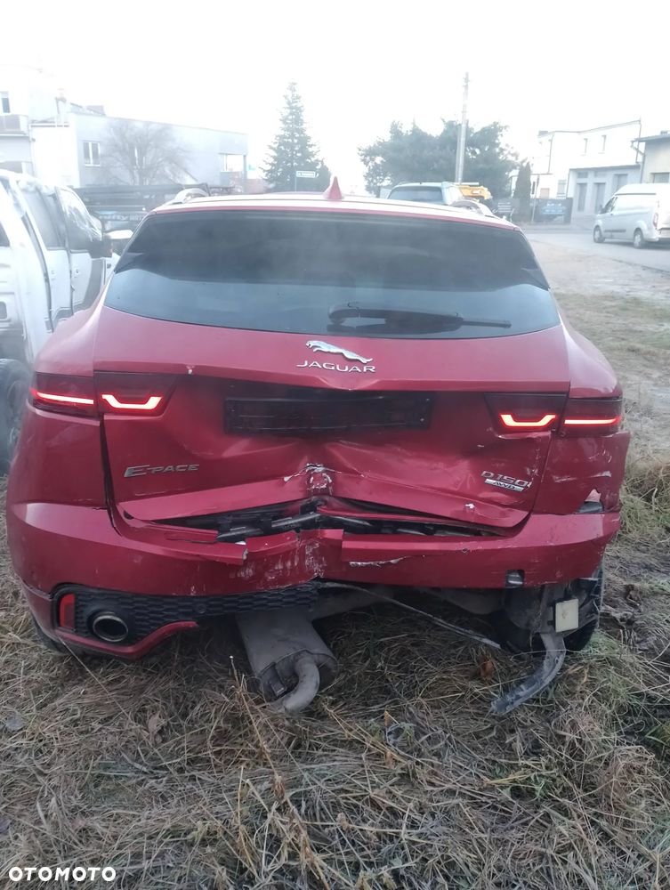 Jaguar E-Pace 2.0 i4D AWD R-Dynamic - 6