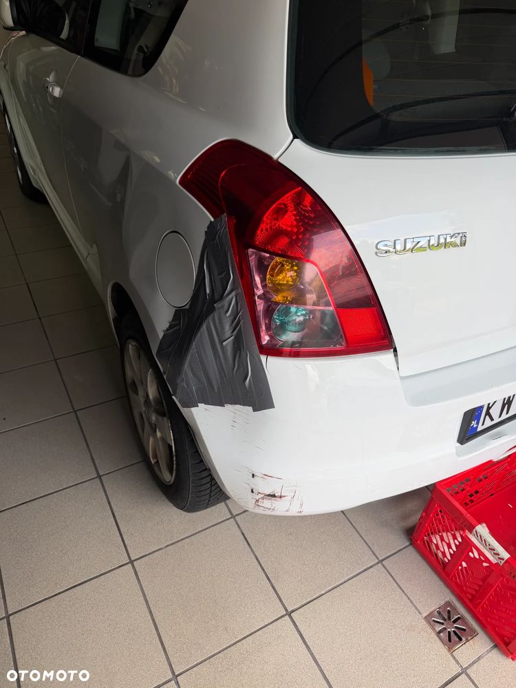 Suzuki Swift 1.3 GLX / Comfort - 8