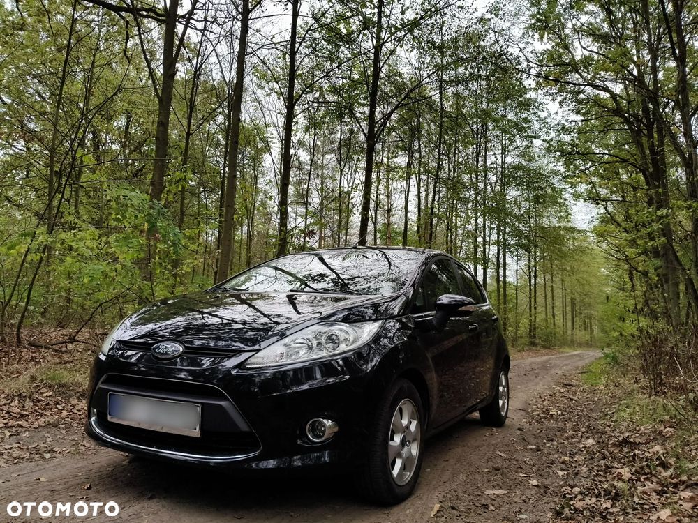 Ford Fiesta 1.6 TDCi DPF Trend - 1