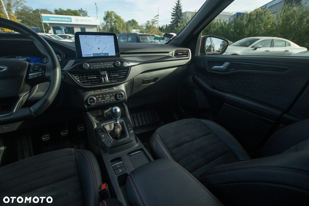 Ford Kuga - 16