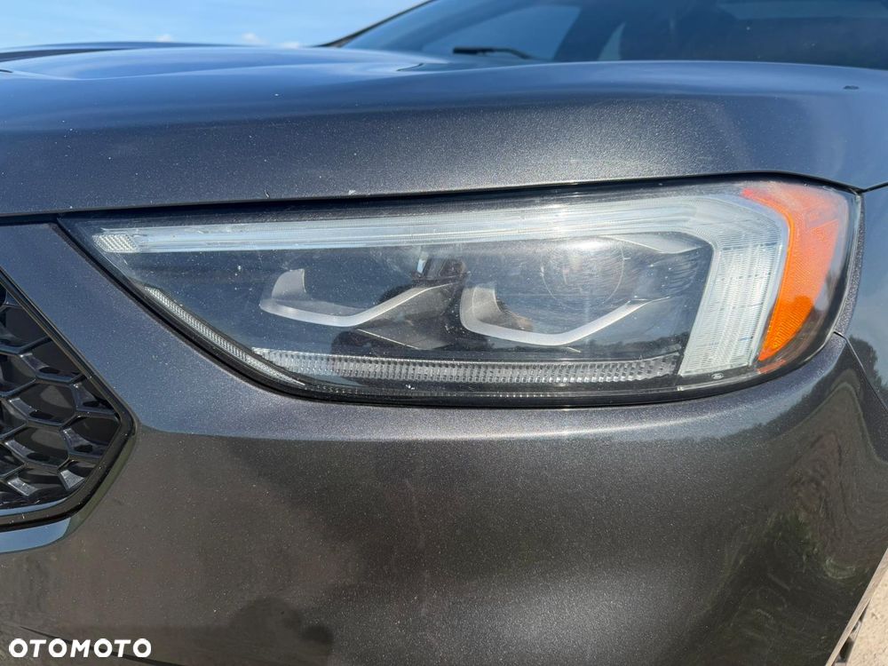 Ford Edge - 14