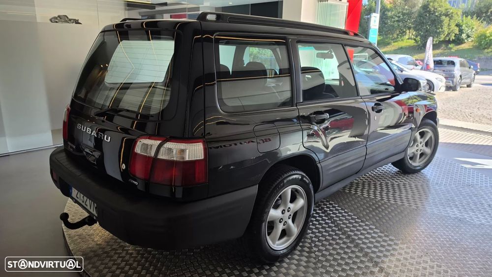 Subaru Forester 2.0 T XT - 20