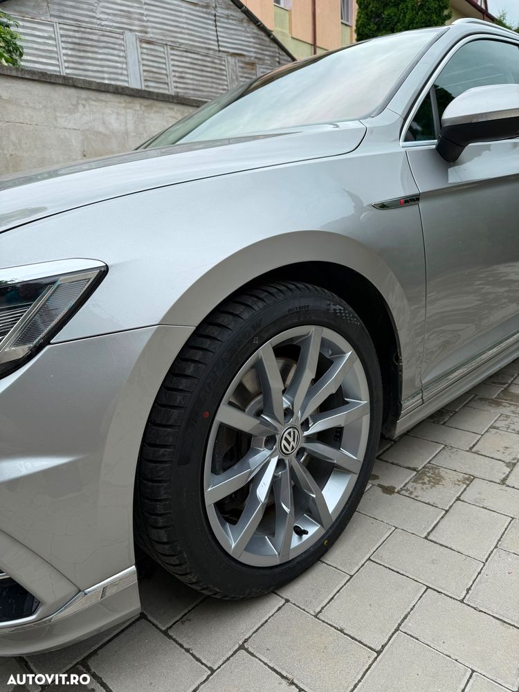 Volkswagen Passat - 2