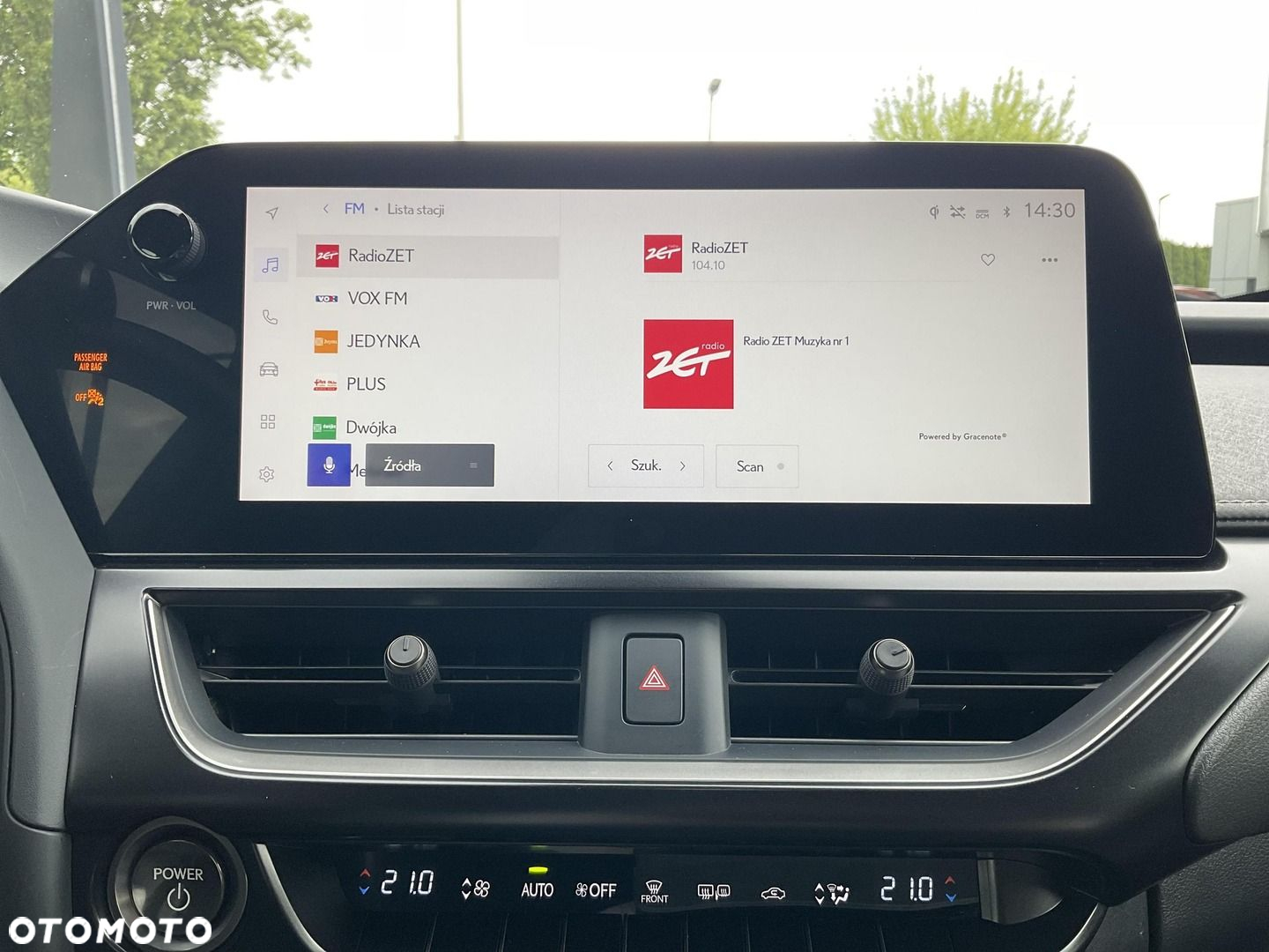 Lexus UX - 26