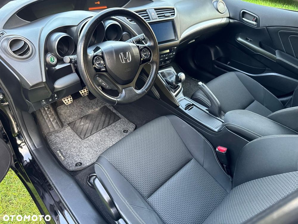 Honda Civic 1.8 i-VTEC Sport - 12