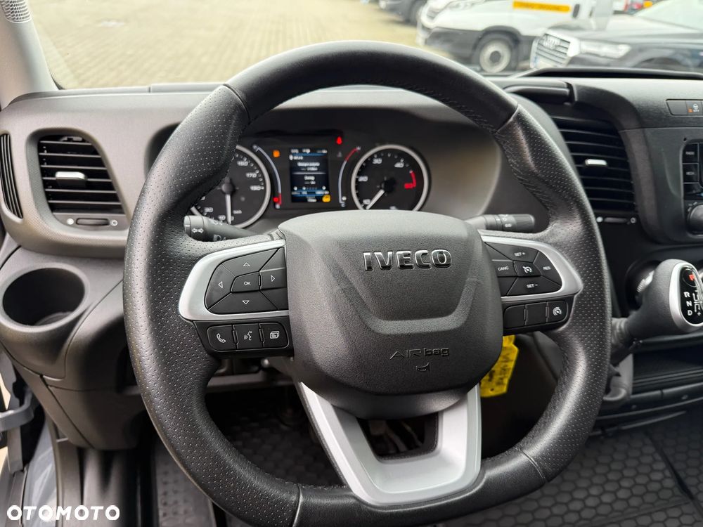 Iveco 35S18 - 10