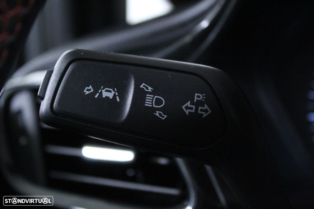 Ford Fiesta 1.0 EcoBoost ST-Line - 25