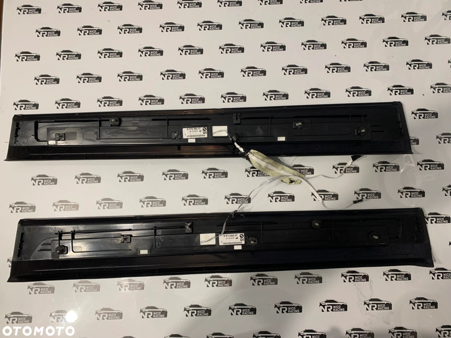 LISTWY PROGOWE NAKŁADKI LEWA PRAWA M-PAKIET LED BMW 8 G14 8076666 8076665 - 5