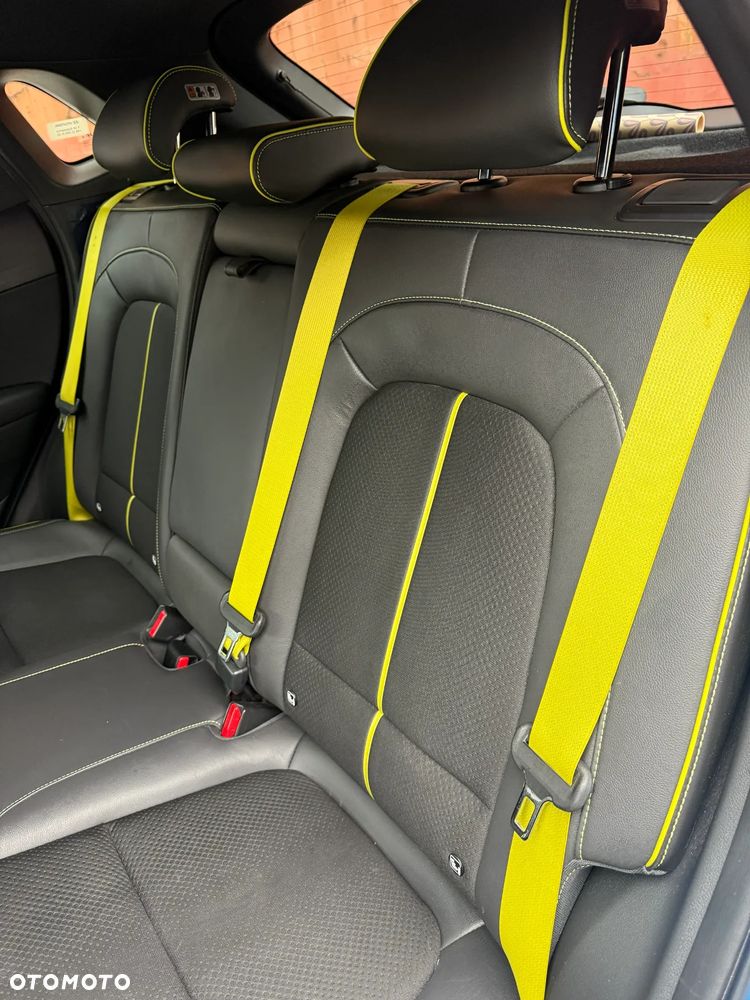 Hyundai Kona 1.6 T-GDI Premium DCT - 24